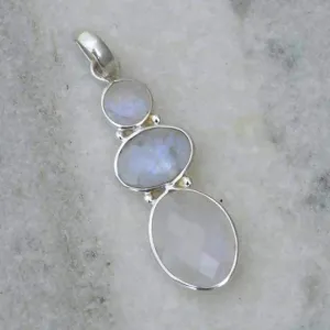 Blue Fire Faceted Rainbow Moonstone Gemstone 925 Sterling Silver Artisan Handmade Pendant Jewelry