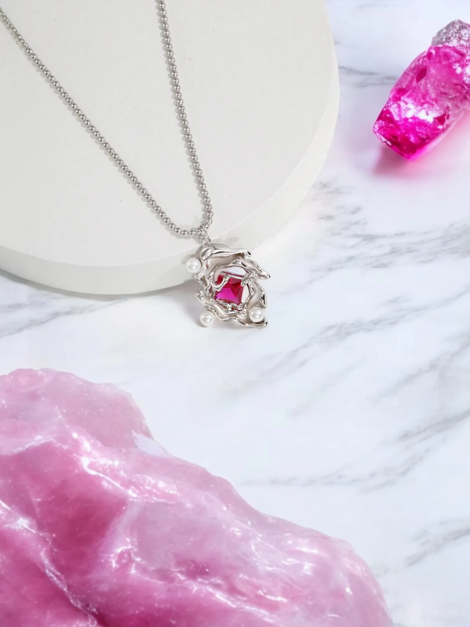 Rosalia - Melting Liquid Design Pink Zircon Necklace